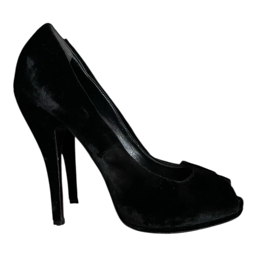 Gucci Elizabeth Black Velvet Peep Toe Stiletto 306106 Size 41 - Picture 1 of 12